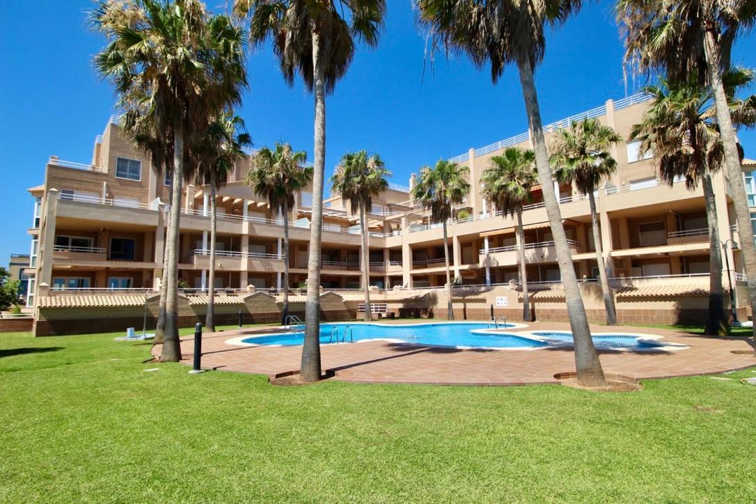 Atico Frontal Al Mar Con Piscina Privada By Homeprive Denia Eksteriør bilde