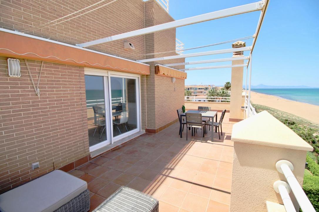 Atico Frontal Al Mar Con Piscina Privada By Homeprive Denia Eksteriør bilde