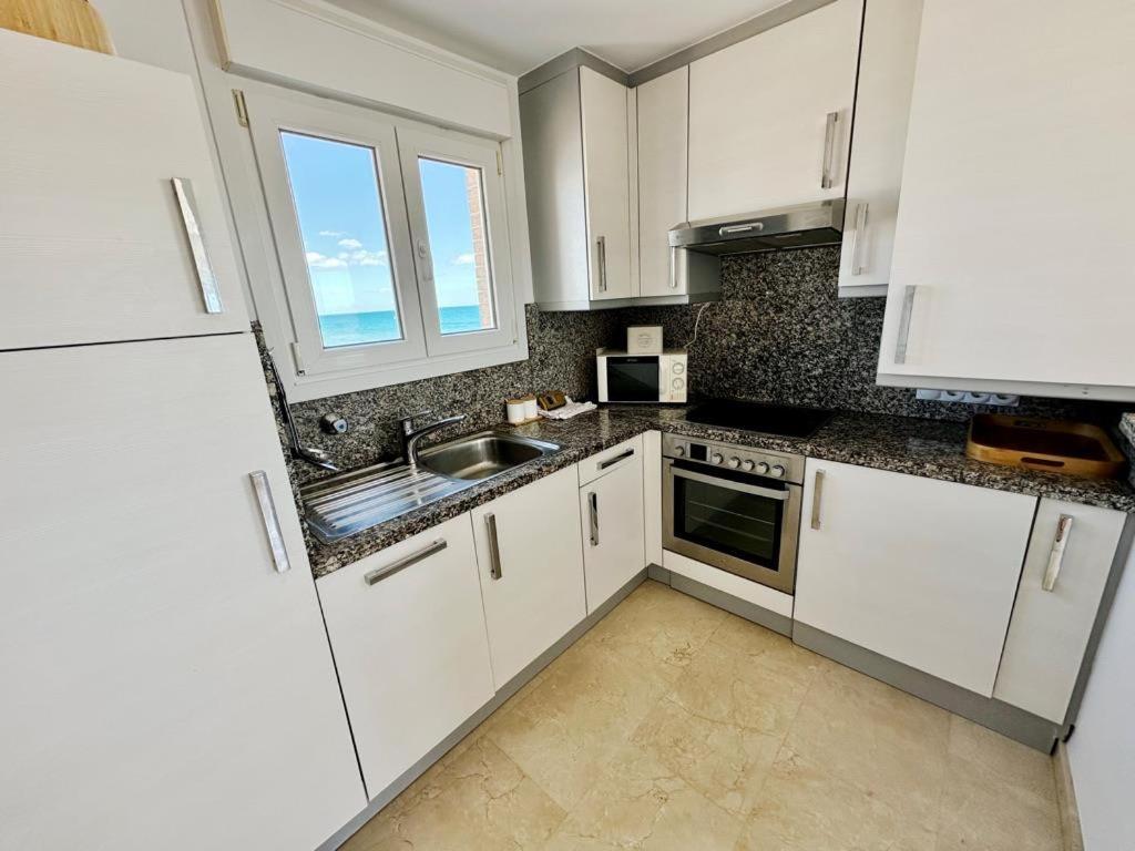 Atico Frontal Al Mar Con Piscina Privada By Homeprive Denia Eksteriør bilde