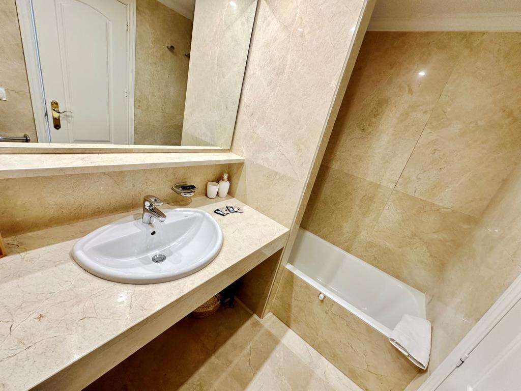 Atico Frontal Al Mar Con Piscina Privada By Homeprive Denia Eksteriør bilde