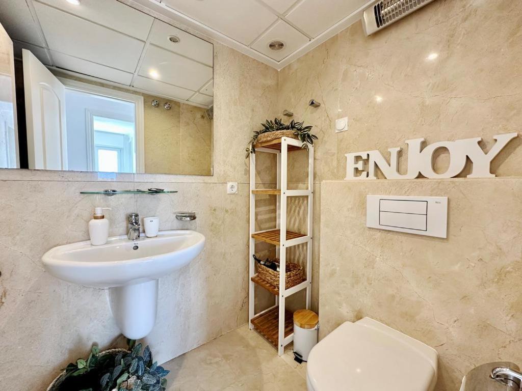 Atico Frontal Al Mar Con Piscina Privada By Homeprive Denia Eksteriør bilde